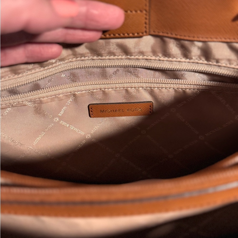 Michael Kors Susannah Leather Tote in Luggage with Gold Accents - Picture 7 of 12